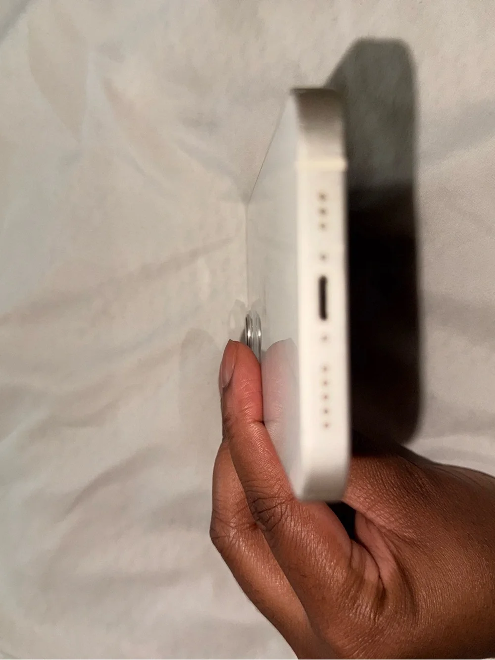 Apple iPhone 13 (Starlight)
